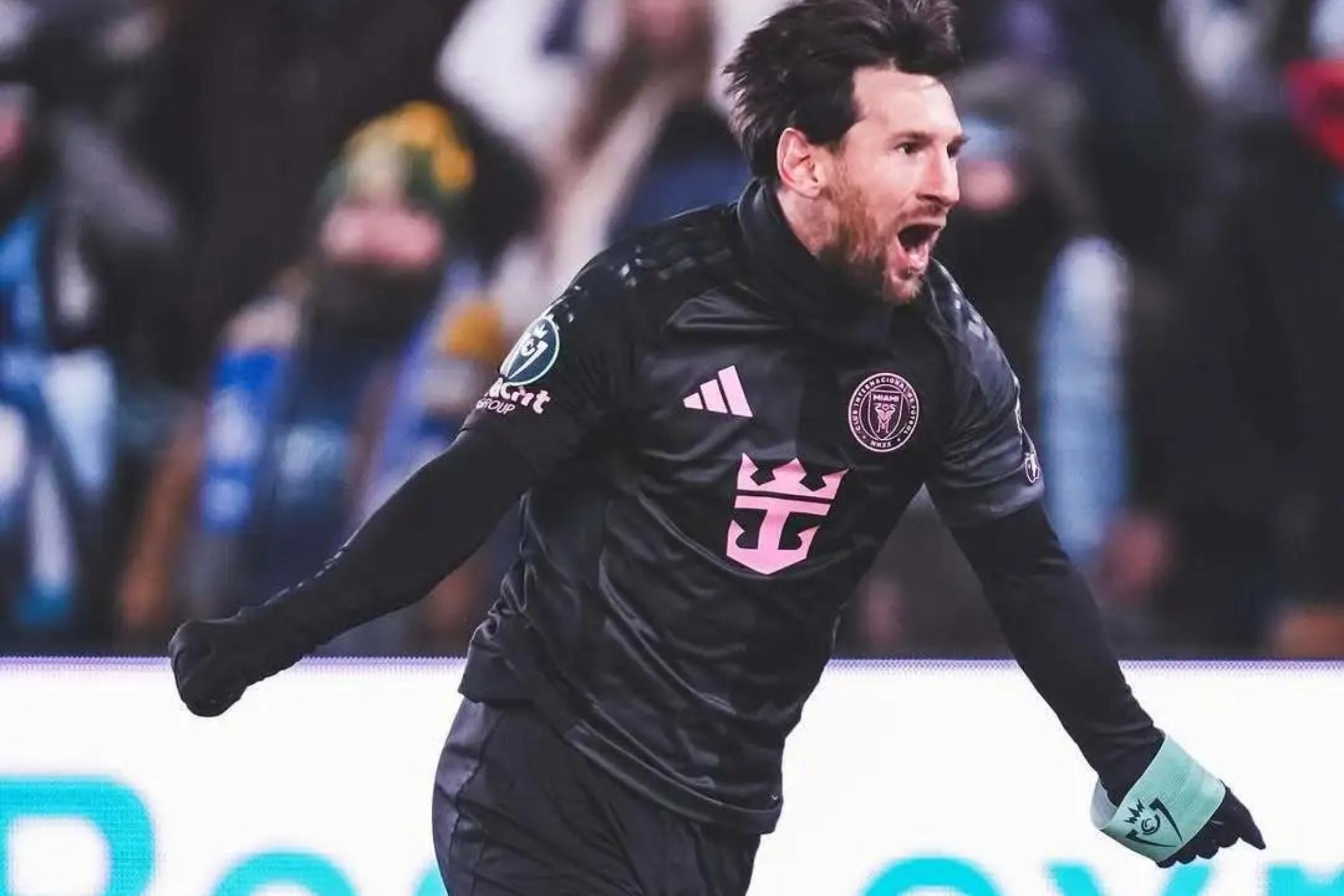 败北首场状态出色，尤文图斯观众沸腾！，梅西重返赛场全场沸腾不已(梅西皮肤还会反场吗?)