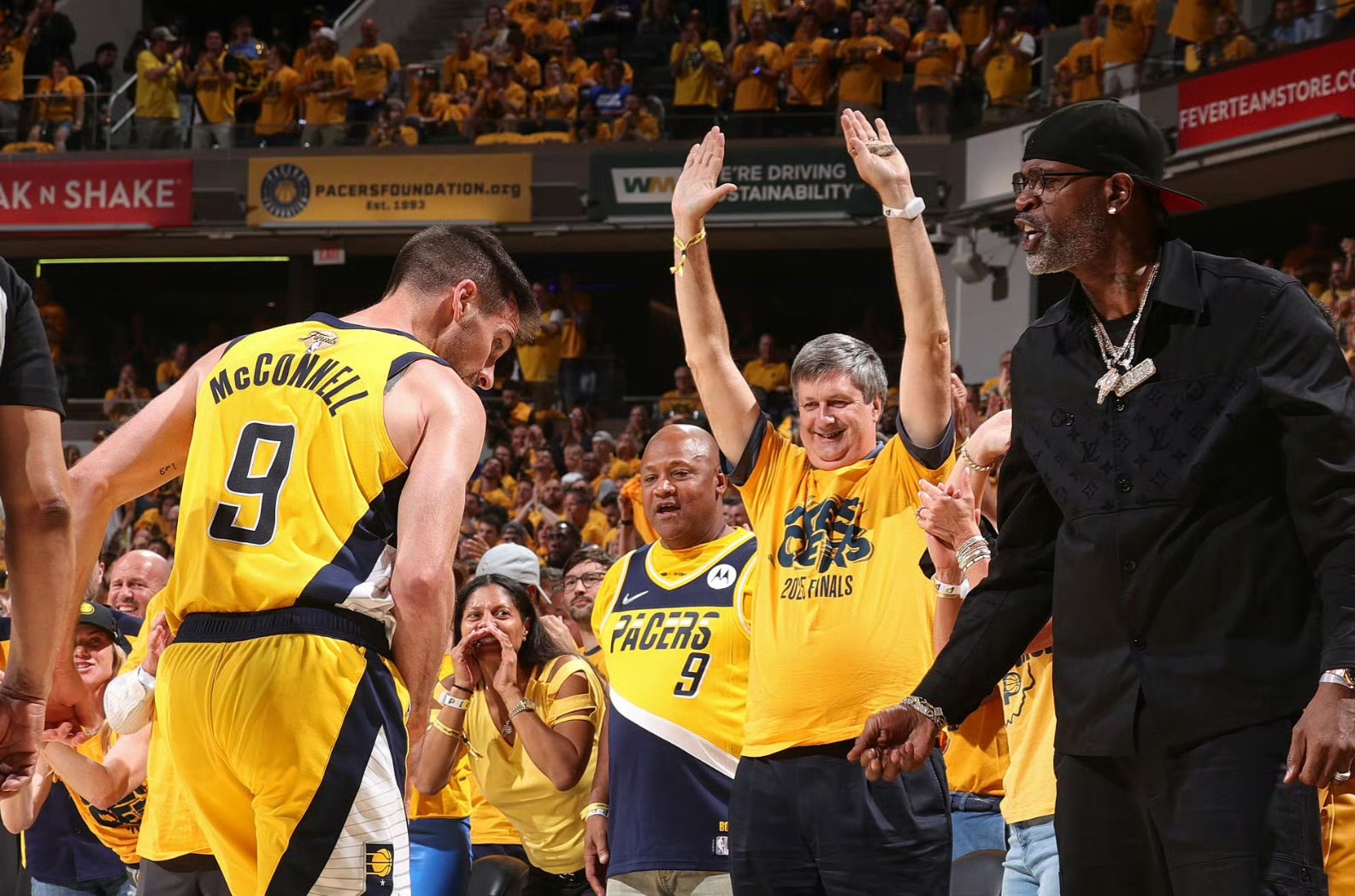 赛地聚焦——NBA季后赛转会期热度飙升,巴黎圣日耳曼刷新队史纪录,信心回归,资深球员宣示担当的简单介绍 赛地聚焦——NBA季后赛转会期热度飙升,巴黎圣日耳曼刷新队史纪录,信心回归,资深球员宣示担当的简单介绍