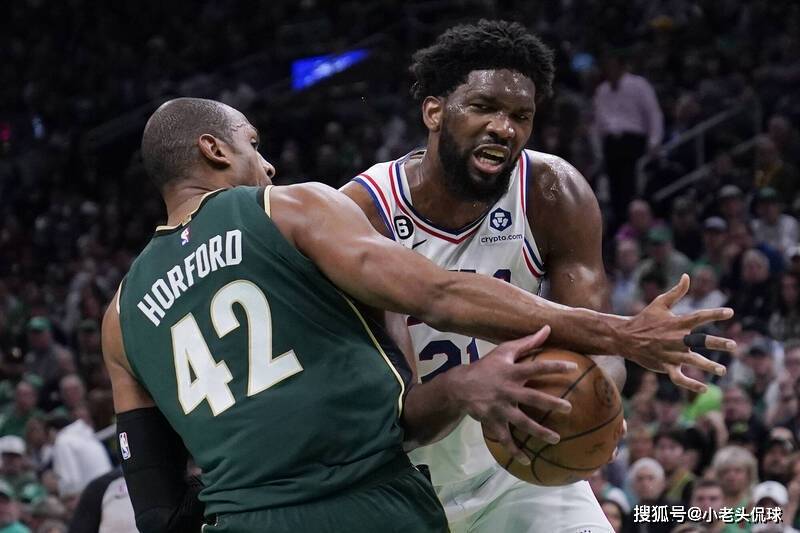 加时末段社区盾焦点战；波士顿凯尔特人内部沟通；态度坚定；控场能力受关注的简单介绍